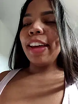Snapshot of CloeeHills_ chatting on 10/02/25, 01:40 CloeeHills  online show from 10/02/25, 01:40