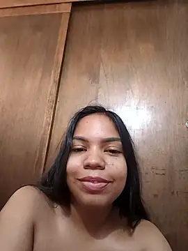 Snapshot of CloeeHills_ chatting on 10/06/25, 12:46 CloeeHills  online show from 10/06/25, 12:46