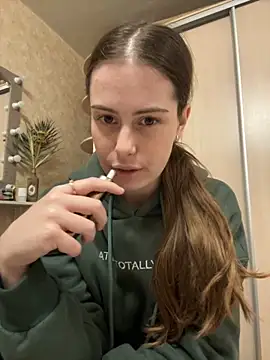 Snapshot of Soyyyaa chatting on 11/14/25, 03:55 Soyyyaa online show from 11/14/25, 03:55