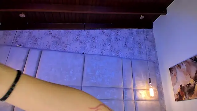 Mily Vermont online show from 01/10/26, 07:59