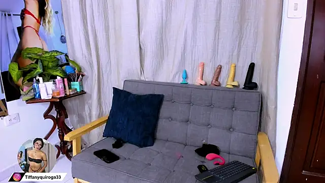 zou quira online show from 05/19/26, 01:56