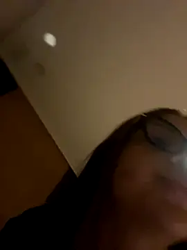 Snapshot of ChartedHallway chatting on 11/17/25, 01:22 ChartedHallway online show from 11/17/25, 01:22