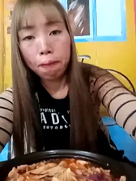 Snapshot of sulove_xx chatting on 04/29/26, 06:17 sulove xx online show from 04/29/26, 06:17