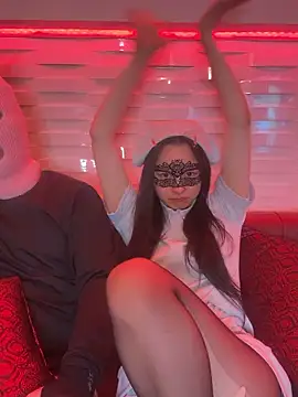 NENEandOJI online show from 03/17/26, 12:30