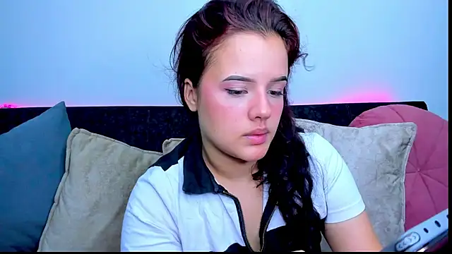 Snapshot of sweet_lily26 chatting on 09/26/25, 04:49 sweet lily26 online show from 09/26/25, 04:49