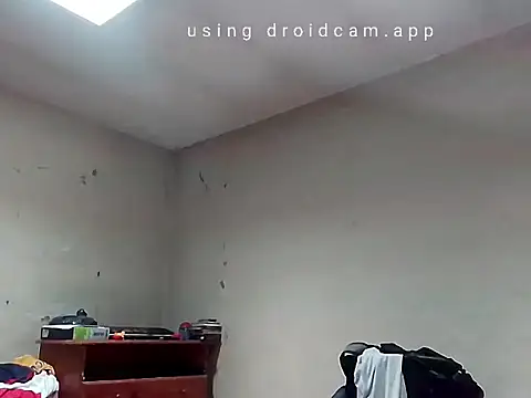 Snapshot of papito20cm chatting on 09/08/25, 03:33 papito20cm online show from 09/08/25, 03:33