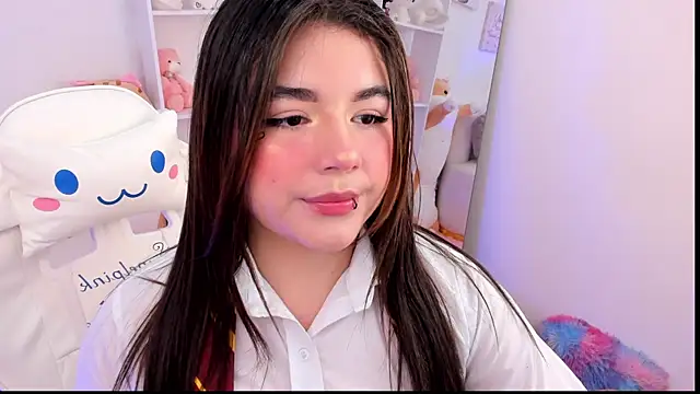 Snapshot of dolce_antonellaa chatting on 10/12/25, 03:00 dolce antonellaa online show from 10/12/25, 03:00