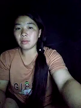 Snapshot of quynhkoolbae chatting on 09/23/25, 03:48 quynhkoolbae online show from 09/23/25, 03:48