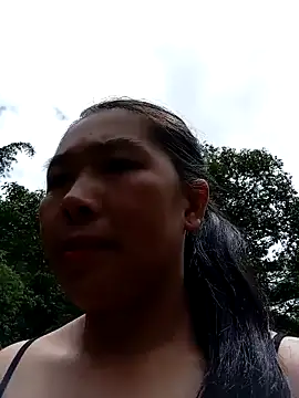 Snapshot of quynhkoolbae chatting on 09/24/25, 04:05 quynhkoolbae online show from 09/24/25, 04:05