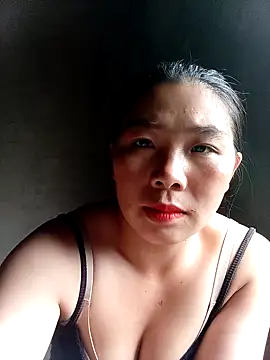 Snapshot of quynhkoolbae chatting on 09/30/25, 12:59 quynhkoolbae online show from 09/30/25, 12:59