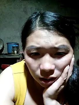 Snapshot of quynhkoolbae chatting on 10/04/25, 01:31 quynhkoolbae online show from 10/04/25, 01:31