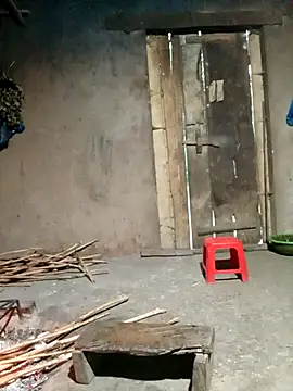 Snapshot of quynhkoolbae chatting on 10/18/25, 11:16 quynhkoolbae online show from 10/18/25, 11:16