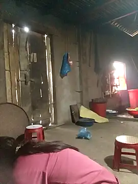 Snapshot of quynhkoolbae chatting on 11/04/25, 05:17 quynhkoolbae online show from 11/04/25, 05:17