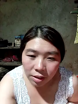 Snapshot of quynhkoolbae chatting on 11/17/25, 06:41 quynhkoolbae online show from 11/17/25, 06:41