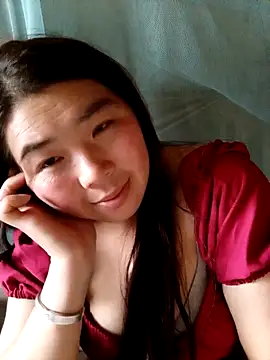 Snapshot of quynhkoolbae chatting on 11/18/25, 05:23 quynhkoolbae online show from 11/18/25, 05:23