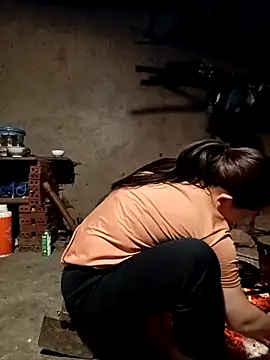 quynhkoolbae online show from 01/08/26, 12:35