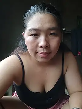 quynhkoolbae online show from 07/10/26, 12:48