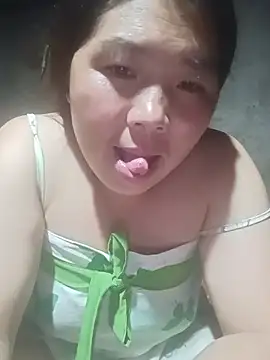 quynhkoolbae online show from 07/10/26, 12:52