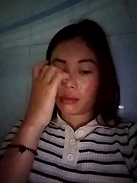 Annaacutee online show from 10/19/25, 10:54