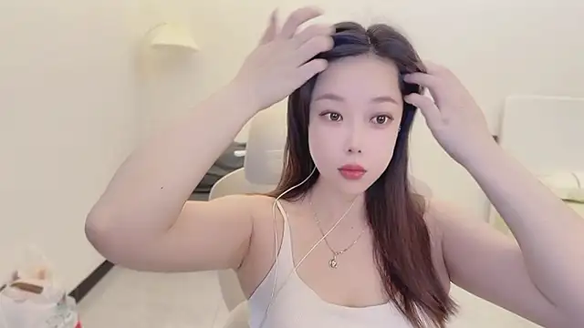 Maymay  online show from 11/11/25, 02:39