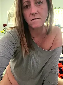 Milfy2017 online show from 01/08/26, 05:48