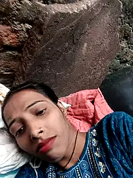 Pinki thakur 1 online show from 10/21/25, 07:31