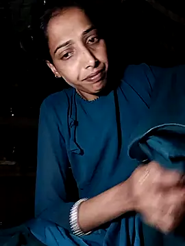 Pinki thakur 1 online show from 02/22/26, 06:50