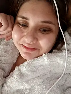 Snapshot of ivorywhisper chatting on 12/20/25, 06:48 ivorywhisper online show from 12/20/25, 06:48