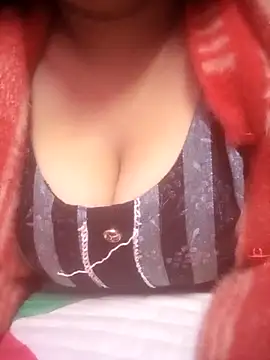 Snapshot of TINASONI chatting on 01/06/26, 10:01 TINASONI online show from 01/06/26, 10:01