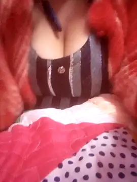 Snapshot of TINASONI chatting on 02/05/26, 04:28 TINASONI online show from 02/05/26, 04:28