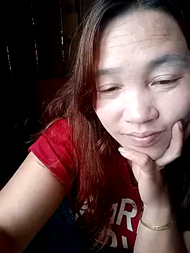 Snapshot of miumiu_00 chatting on 11/01/25, 05:20 miumiu 00 online show from 11/01/25, 05:20