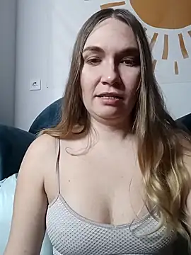 KisaVixen online show from 01/18/26, 04:00