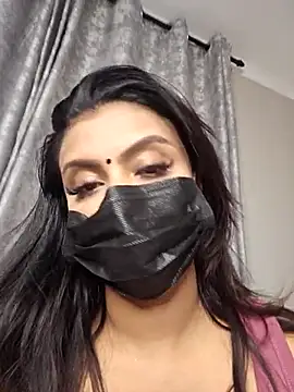 Indian GlowingMiax online show from 03/24/26, 06:13