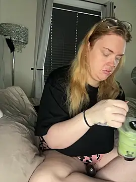 MysteriousMylaX online show from 10/19/25, 10:27