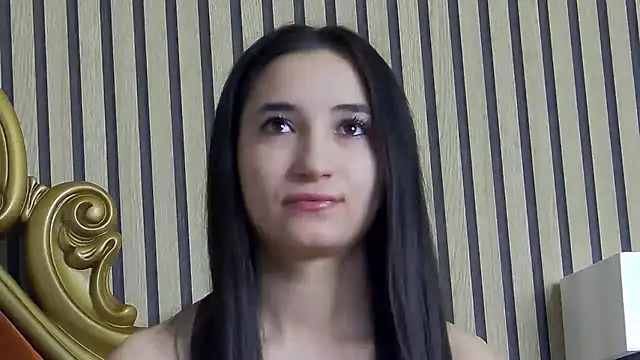 CarolinaBlair online show from 03/31/26, 06:14