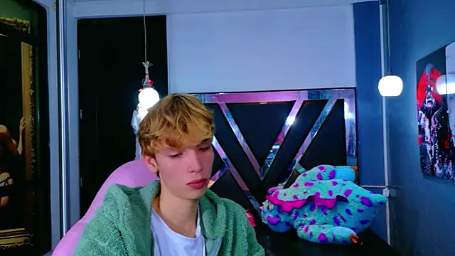 Snapshot of park_jimin1 chatting on 11/06/25, 12:06 park jimin1 online show from 11/06/25, 12:06