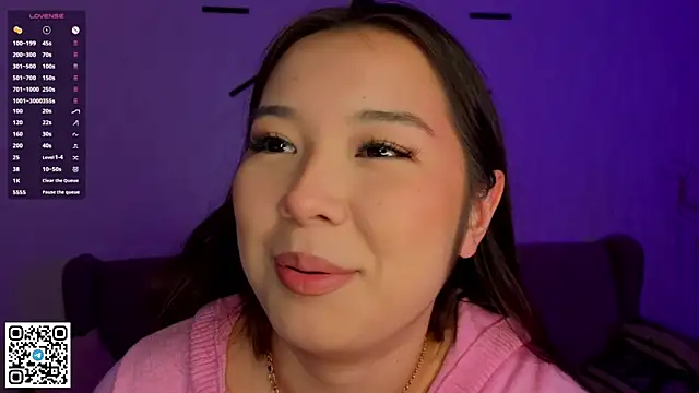 AlberthaEscue online show from 11/04/25, 04:11