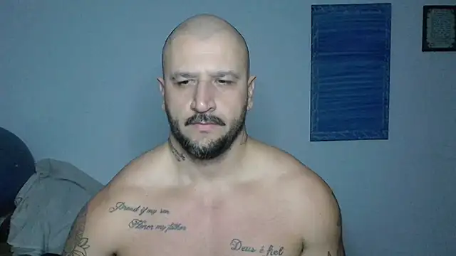 Snapshot of JeanCafa chatting on 10/25/25, 04:09 JeanCafa online show from 10/25/25, 04:09