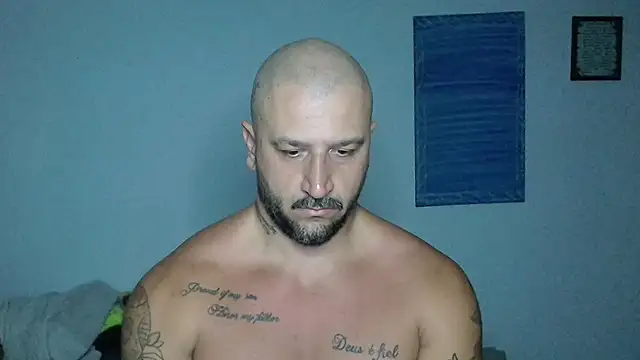 Snapshot of JeanCafa chatting on 11/14/25, 10:40 JeanCafa online show from 11/14/25, 10:40