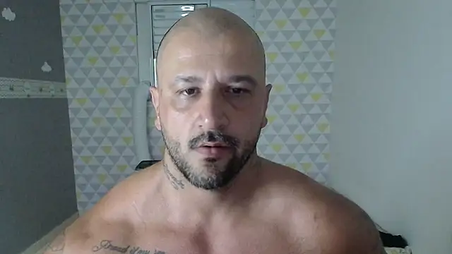 Snapshot of JeanCafa chatting on 03/07/26, 10:29 JeanCafa online show from 03/07/26, 10:29