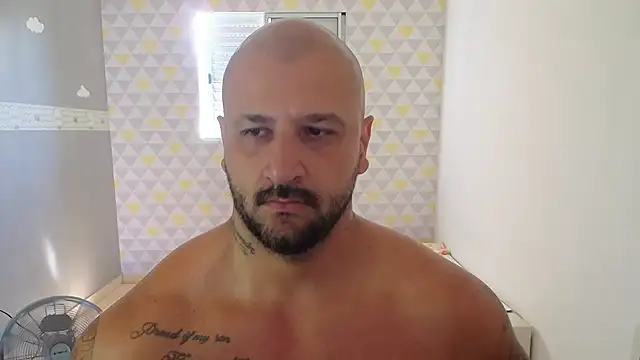 Snapshot of JeanCafa chatting on 04/20/26, 03:48 JeanCafa online show from 04/20/26, 03:48