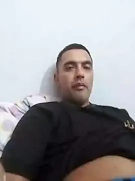 Snapshot of EmeyErre chatting on 02/22/26, 06:13 EmeyErre online show from 02/22/26, 06:13