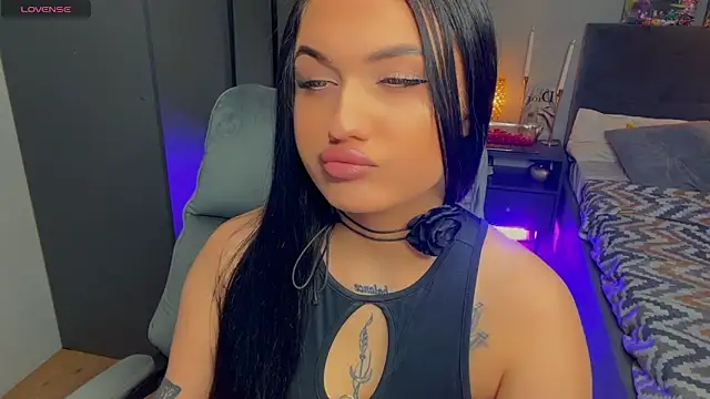 Snapshot of mygoddesshecate chatting on 04/13/26, 06:30 mygoddesshecate online show from 04/13/26, 06:30