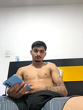 Nas-z09 online show from 09/18/25, 03:41