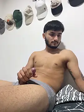 Snapshot of Nas-z09 chatting on 02/20/26, 08:20 Nas-z09 online show from 02/20/26, 08:20