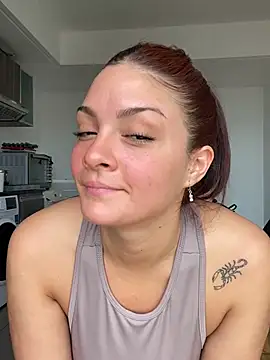 Danielaeliana online show from 07/25/26, 03:20