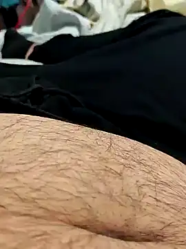 Snapshot of t-dog26 chatting on 03/19/26, 06:23 t-dog26 online show from 03/19/26, 06:23