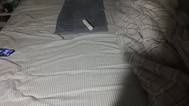 Snapshot of kaganal chatting on 10/14/25, 07:03 kaganal online show from 10/14/25, 07:03