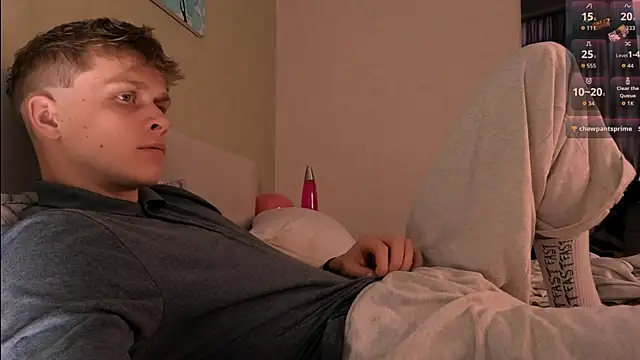 Snapshot of TalkingHead_0_ chatting on 10/03/25, 10:01 TalkingHead 0 online show from 10/03/25, 10:01