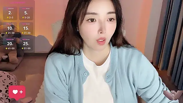 Snapshot of Xiali-166 chatting on 04/09/26, 11:15 Xiali-166 online show from 04/09/26, 11:15